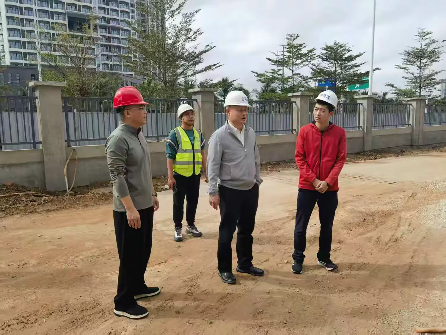 【守牢安全关 护航平安年】球盟会qmh开展春节前安全生产大检查(图1)