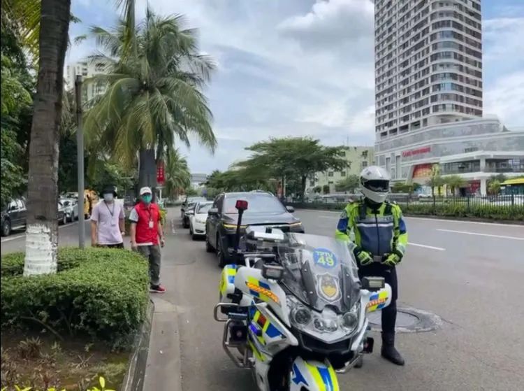 球盟会qmh持续做好滞留旅客服务工作，温暖旅客回家路(图6)