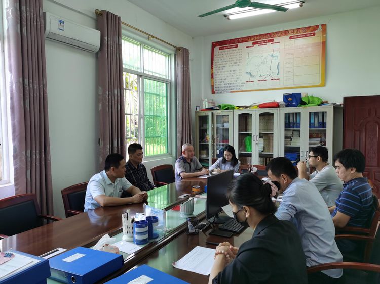 球盟会qmh党委书记王蜂带队调研督导乡村振兴工作
