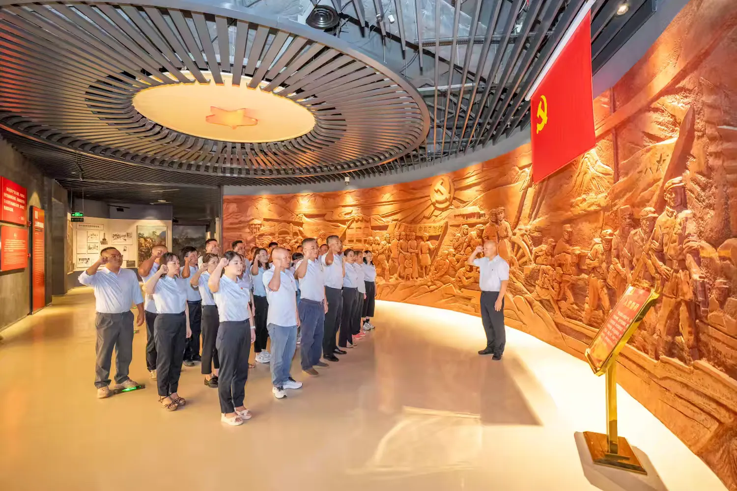 球盟会qmh开展“迎七一 强党性 建新功”主题党日活动(图3)